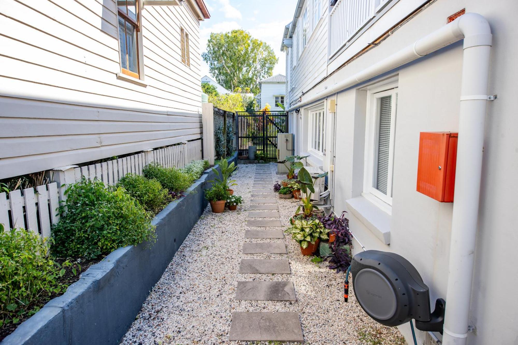 Heal House Bed & Breakfast Brisbane